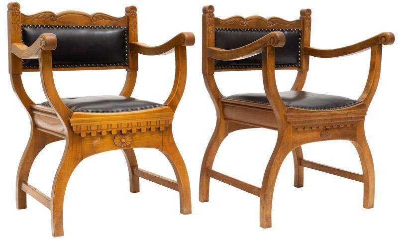 Pr of Italian-Style Savonarola Chairs